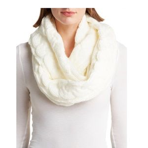 MICHAEL KORS BRAID INFINITY SCARF
